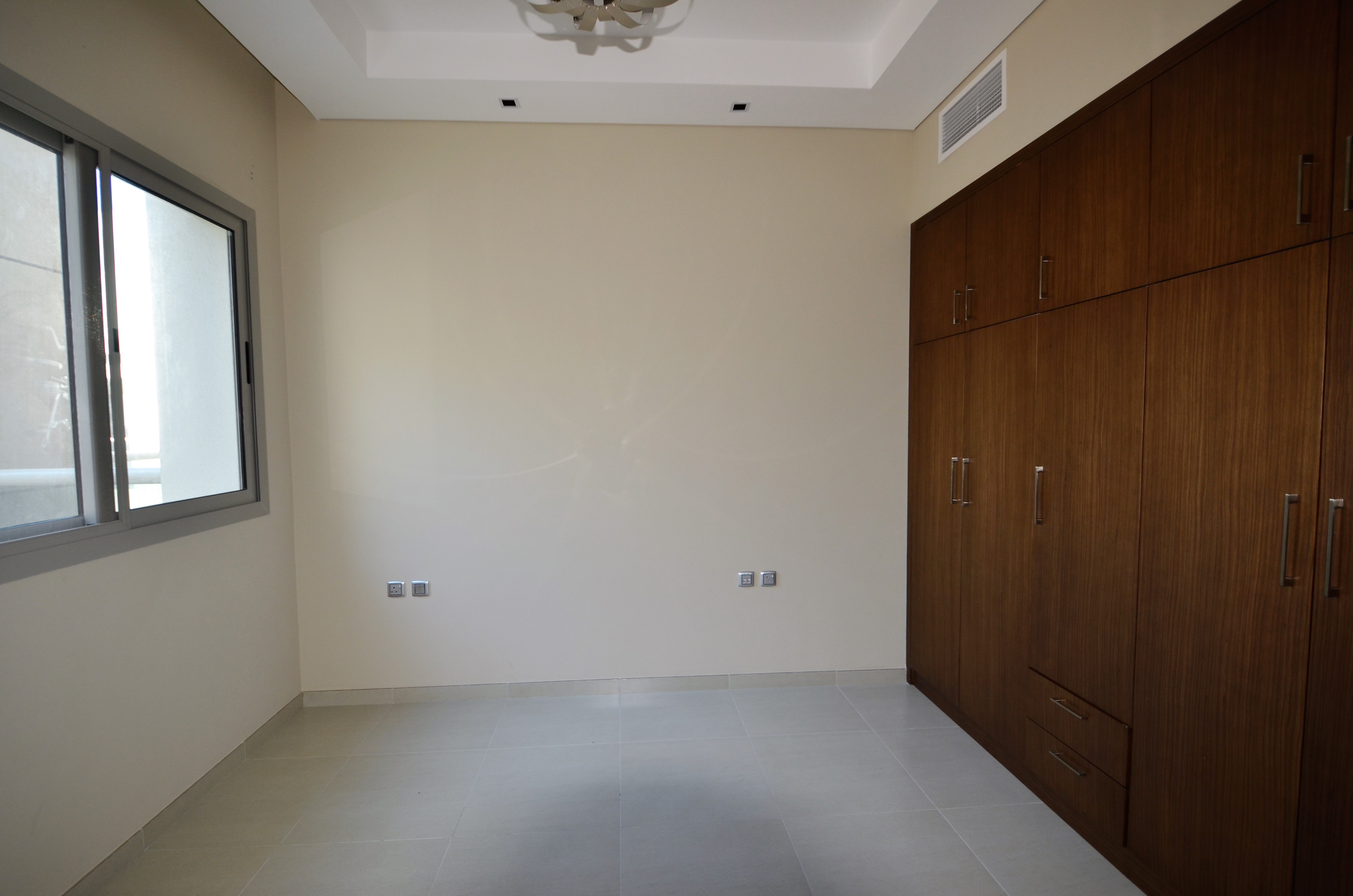 Apartment for rent in API Umm Suqeim R983 · Roots Land Real Estate